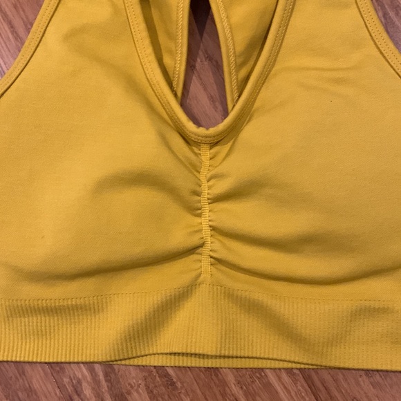 Alphalete Bra - Picture 4 of 13